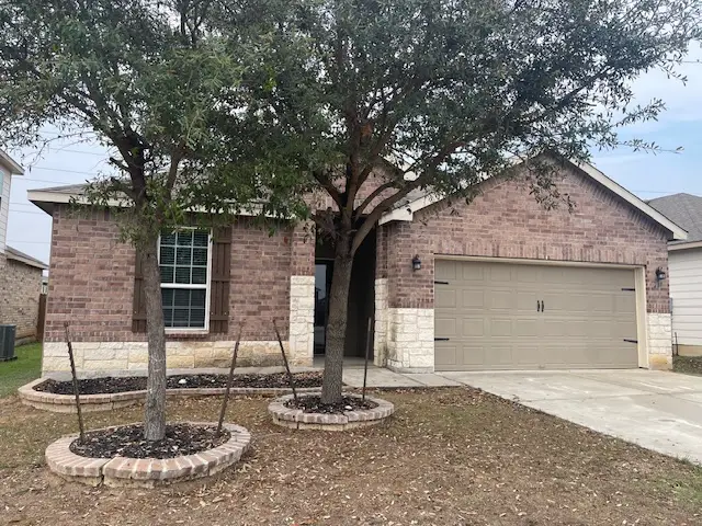 207 Golden Fawn, Selma, TX 78154 - #1