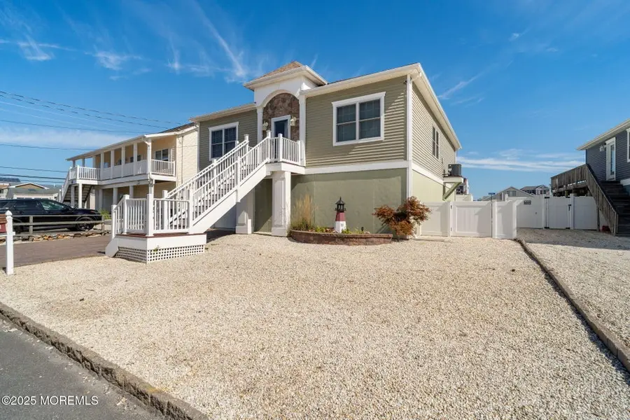 103 Hudson Drive, Mystic Island, NJ 08087 - Image #2