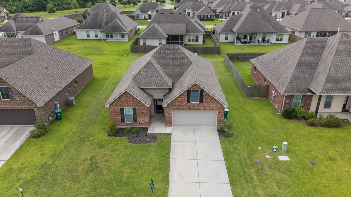 8900 Cresson Dr, Denham Springs, LA 70726 - Image #1