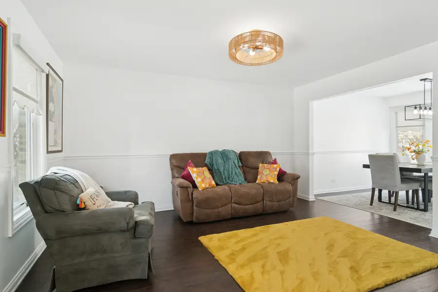 1318 Gail Drive, Buffalo Grove, IL 60089 - #3