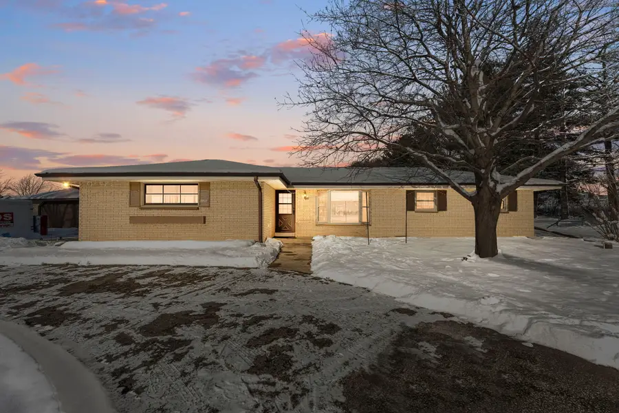 21030 Olson Rd, Norway, WI 53126 - Image #2