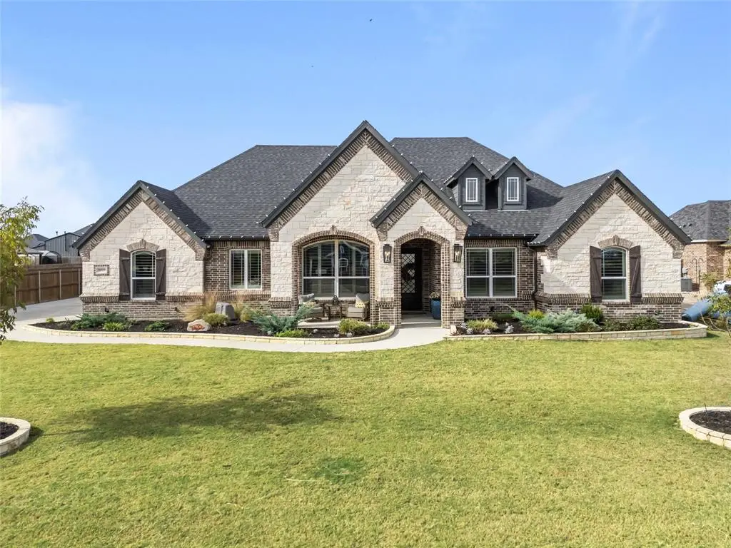 9009 Hidden Pond Street, Justin, TX 76247 - Image #1