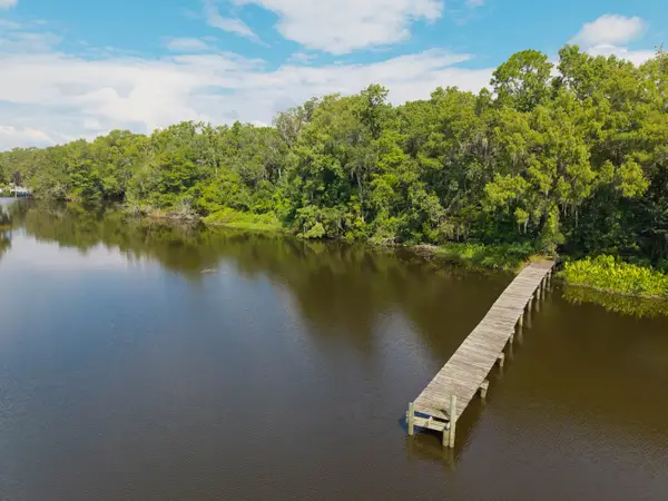102 Cedar Creek Road, Palatka, FL 32177
