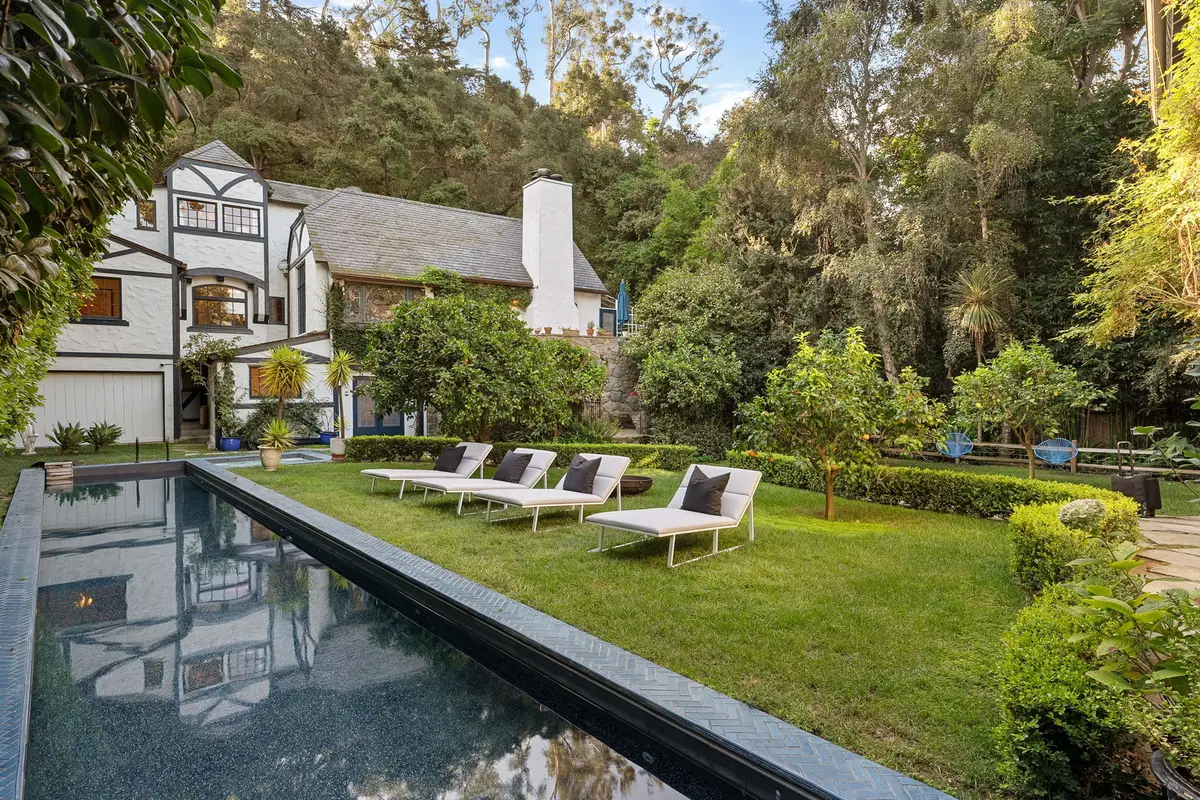 20 Latimer Road, Santa Monica, CA 90402 - Image #1