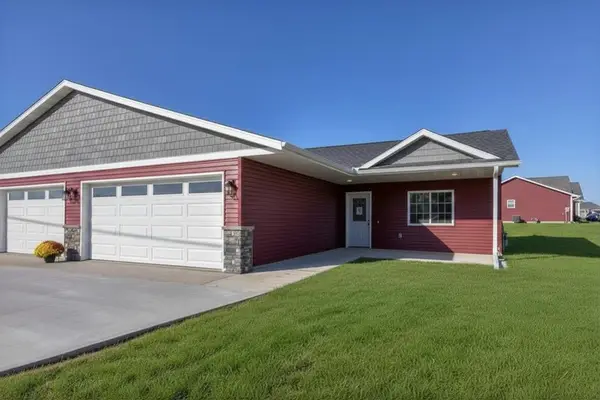 1836 Dorret Road, Eau Claire, WI 54703