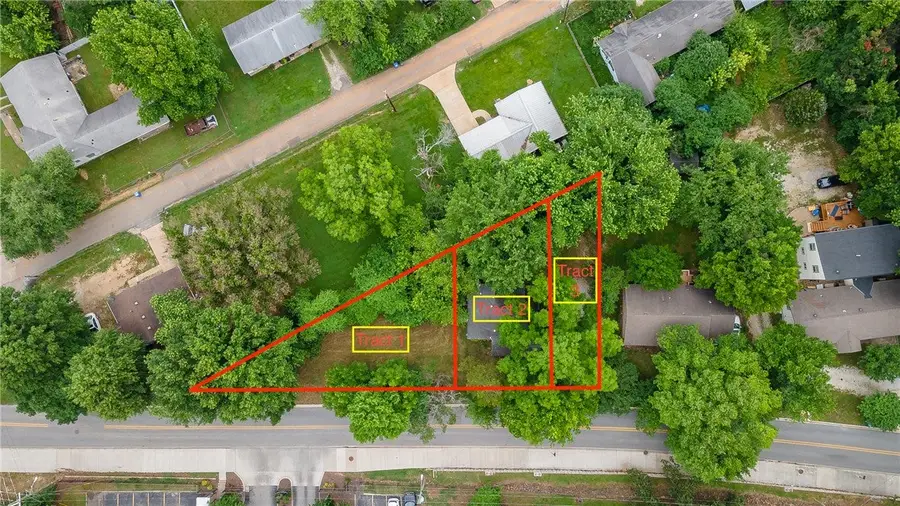 1236 W Mount Comfort Road, Fayetteville, AR 72703 - #2