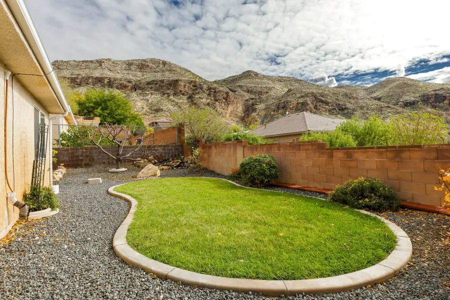 31 Webb St, La Verkin, UT 84745 - Image #2