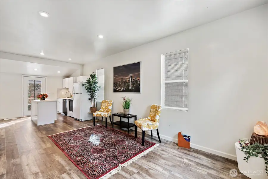 1521 E Spruce Street, Seattle, WA 98122 - #2