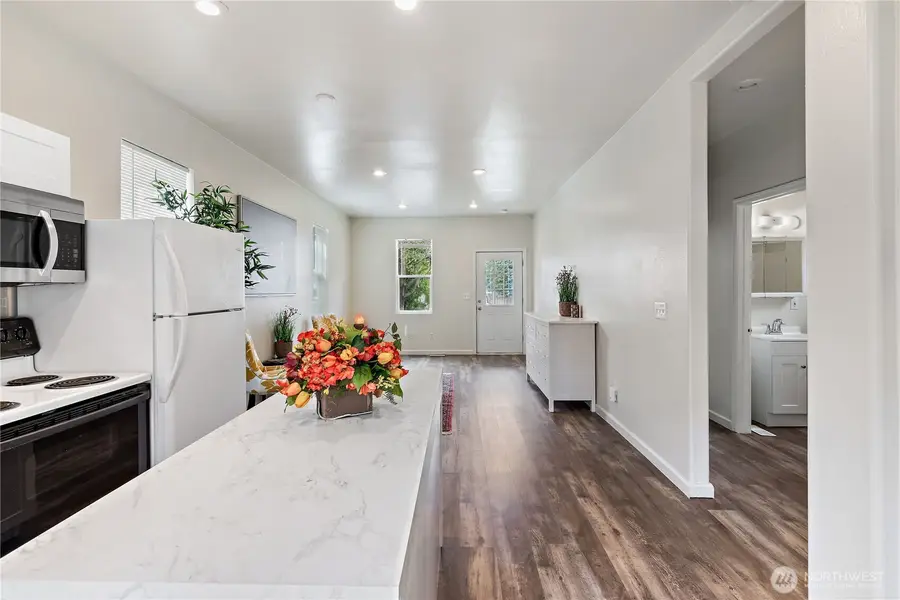 1521 E Spruce Street, Seattle, WA 98122 - #3