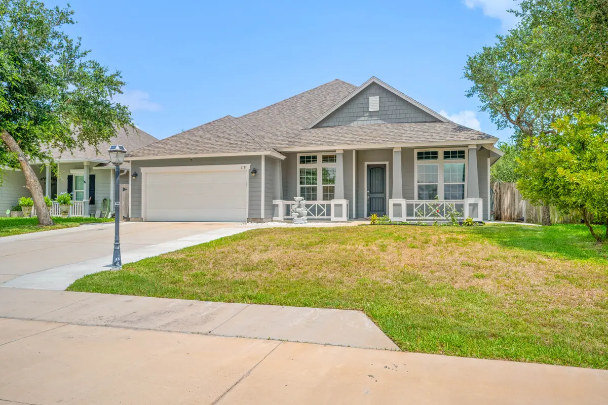 118 Norwood Oaks Drive, Rockport, TX 78382 - #1