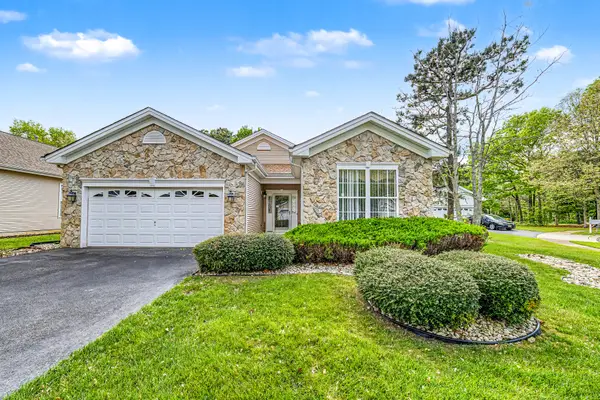 116 Newcastle Ct, Galloway Township, NJ 08205