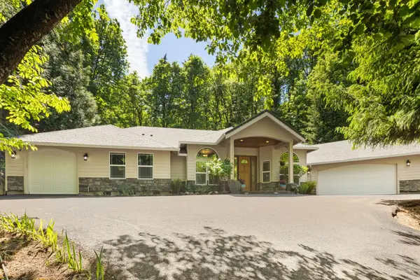 4566 SE Aldercrest Rd, Milwaukie, OR 97222
