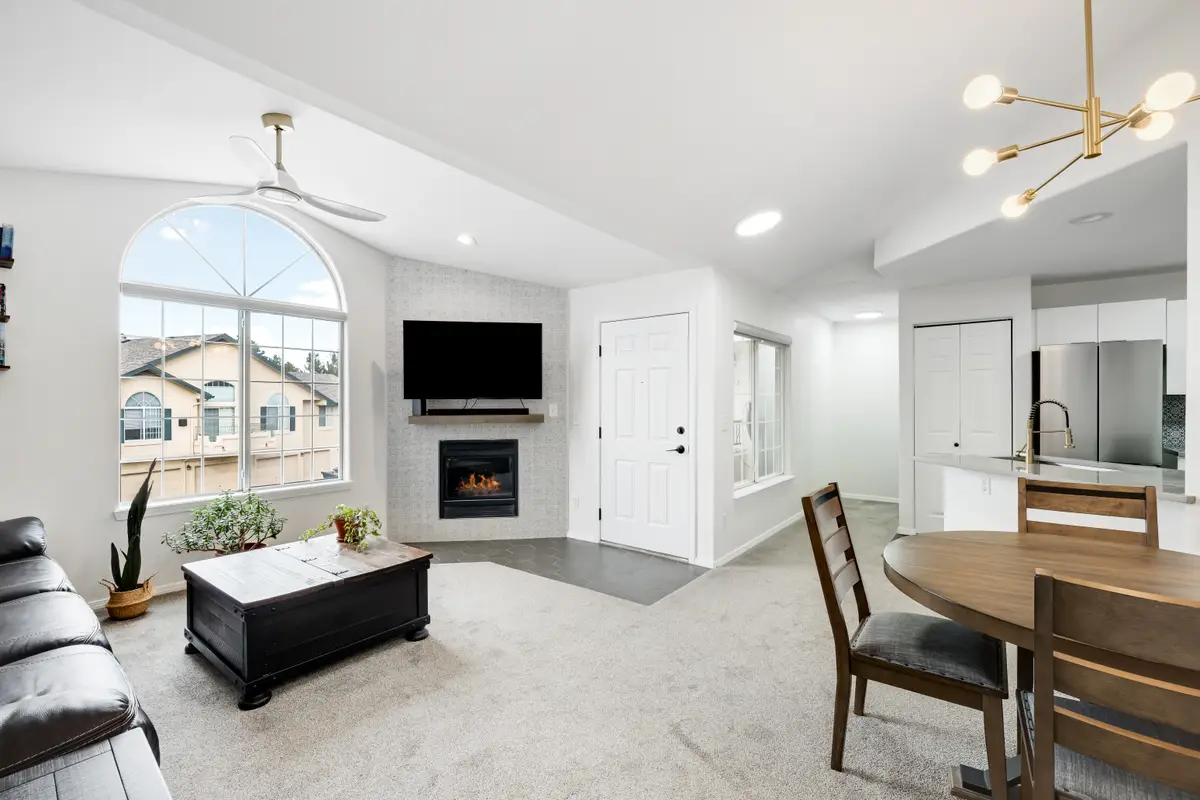 8747 E Dry Creek Road #1624, Englewood, CO 80112 - Image #1