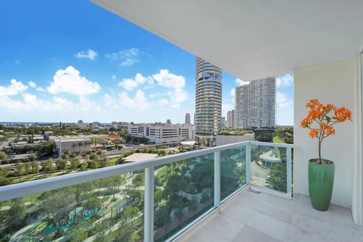 650 West Ave #1104, Miami Beach, FL 33139 - Image #1