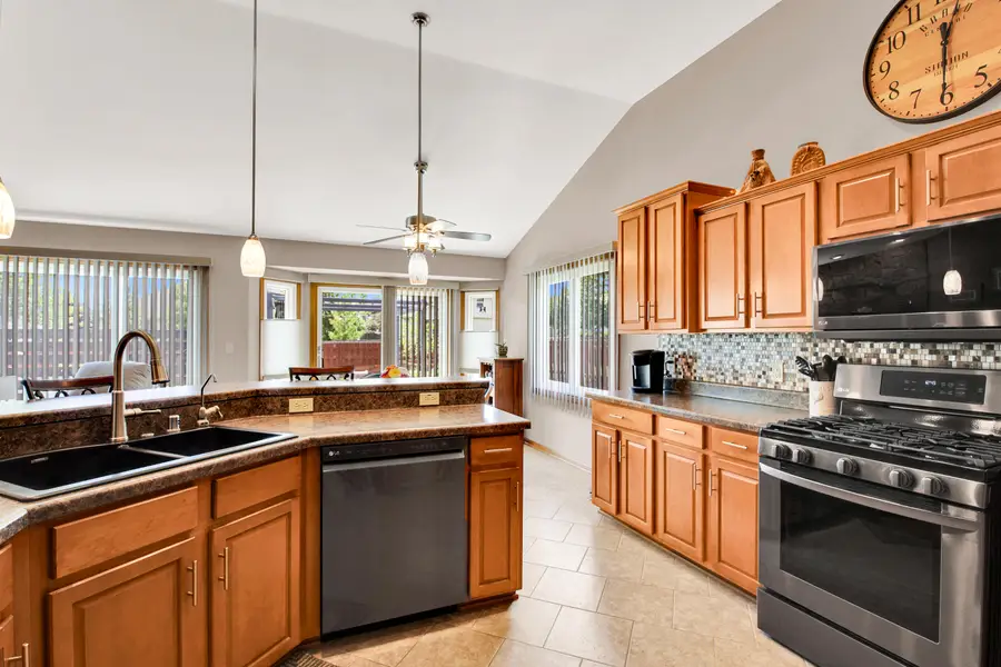 5309 32nd St, Kenosha, WI 53144 - #3