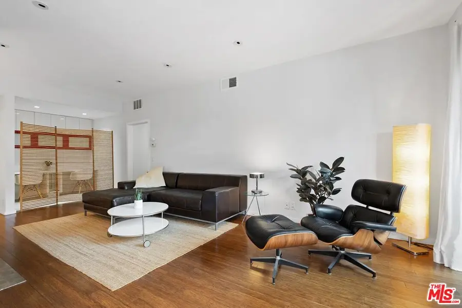 306 Bora Bora Way #202, Marina Del Rey, CA 90292 - Image #2