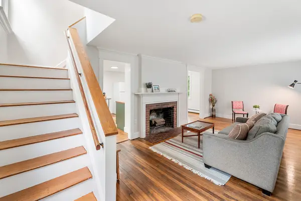 254 Kingstown Way, Duxbury, MA 02332