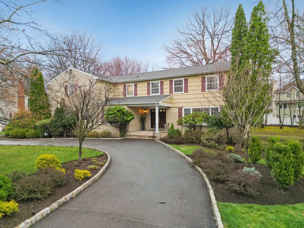 82 Brookside Ter, North Caldwell, NJ 07006 - #1