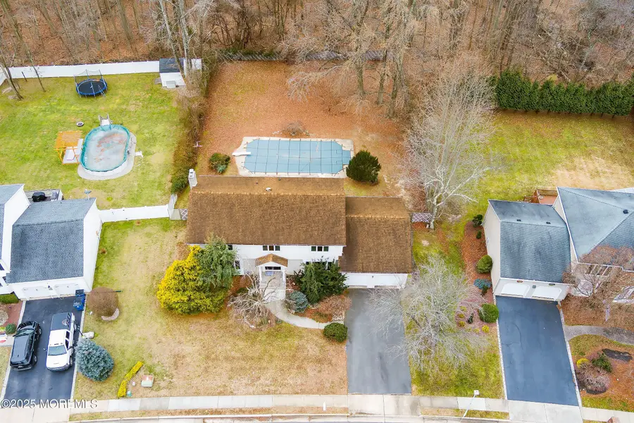 -5 Washington Avenue, Morganville, NJ 07751 - Image #2