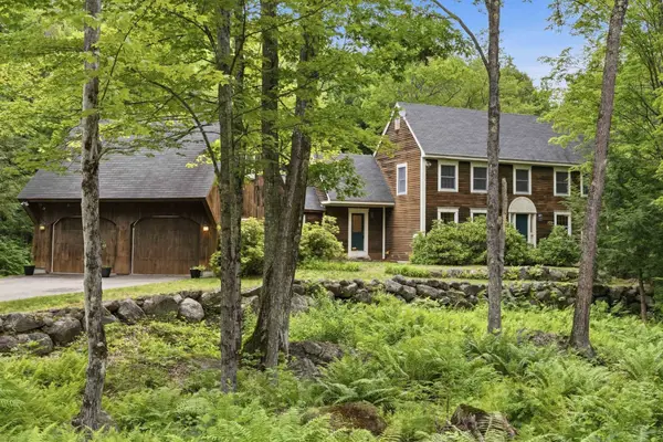 11 Gibson Road, Hillsborough, NH 03244