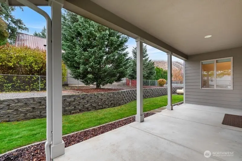 537 Chrisand Lane, Wenatchee, WA 98801 - #2