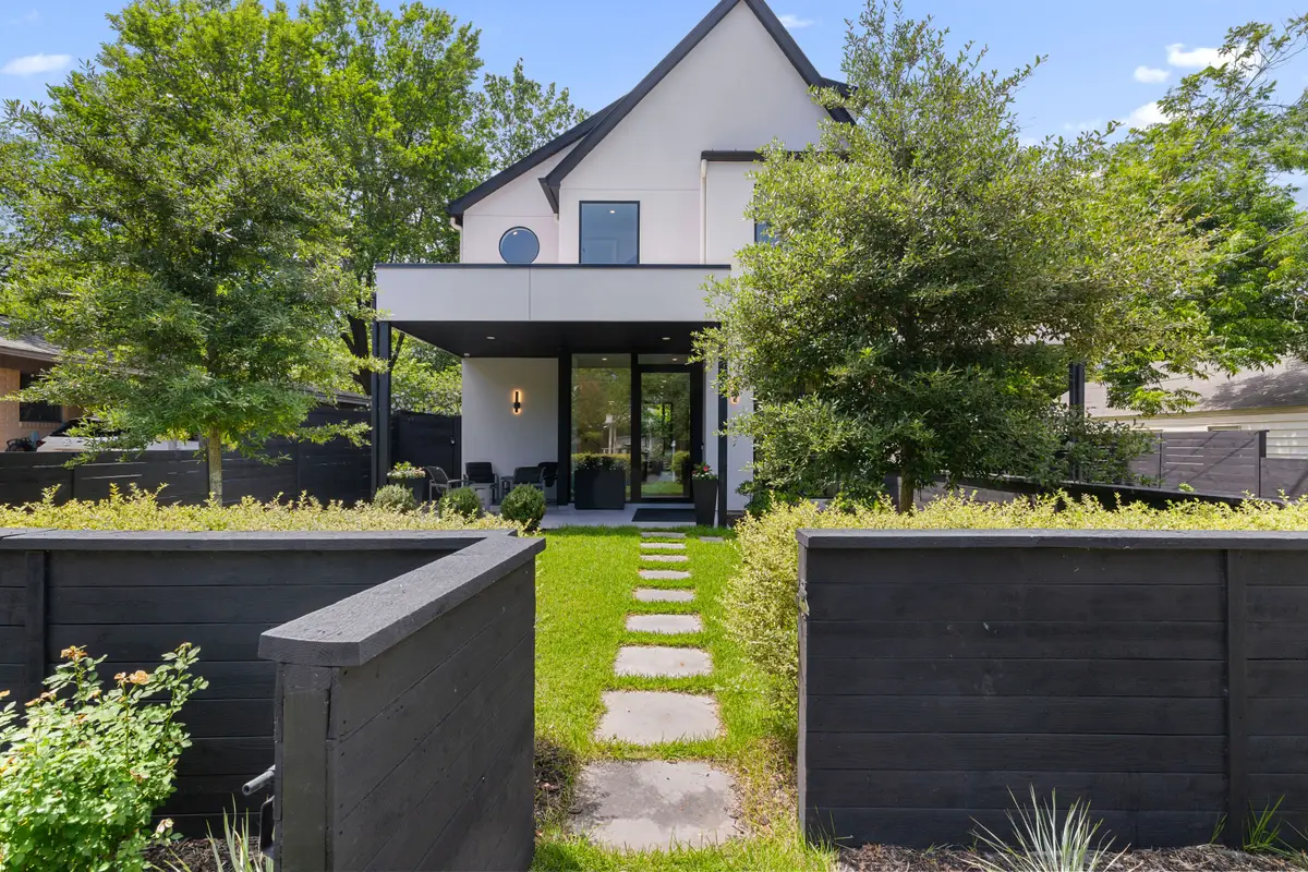 2102 Oxford St, Austin, TX 78704 - #1