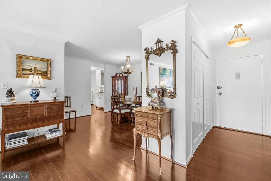 1300 Army Navy Dr #608, Arlington, VA 22202 - #3