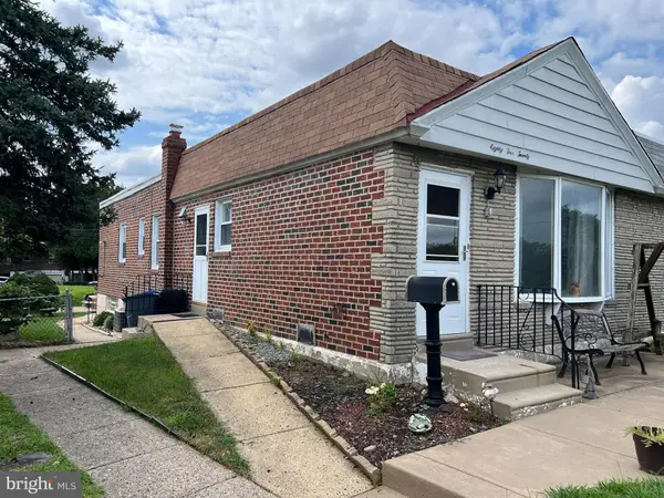 8520 Castor Ave, PHILADELPHIA, PA 19152