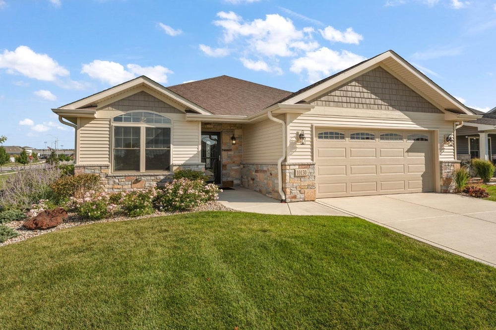 10130 W 134th Avenue, Cedar Lake, IN 46303 BHGRE