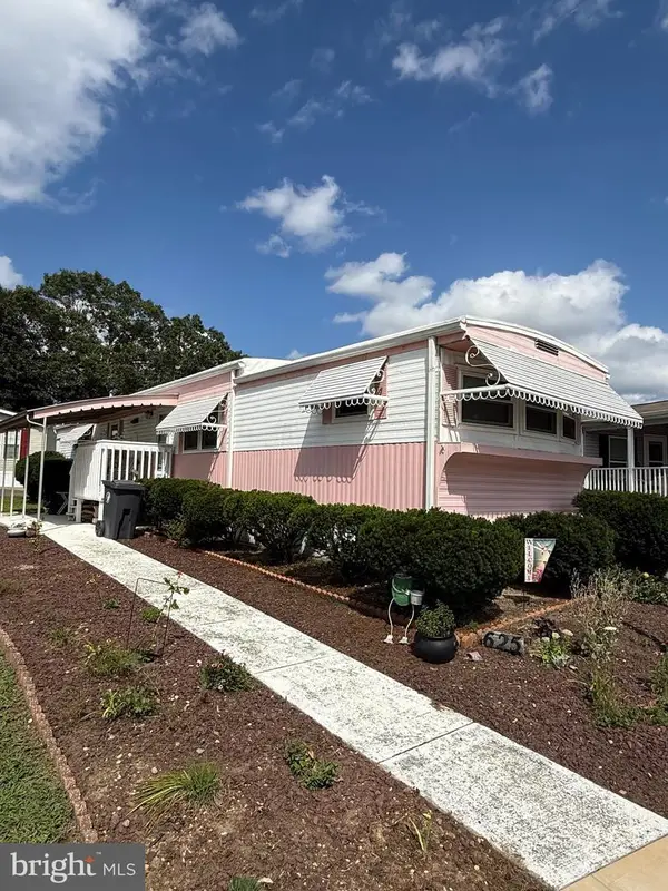 625 Nocturn Way, TOMS RIVER, NJ 08755