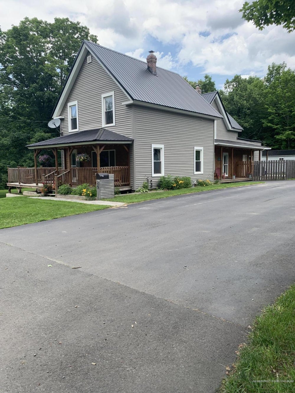 25 Union Street, DoverFoxcroft, ME 04426 BHGRE