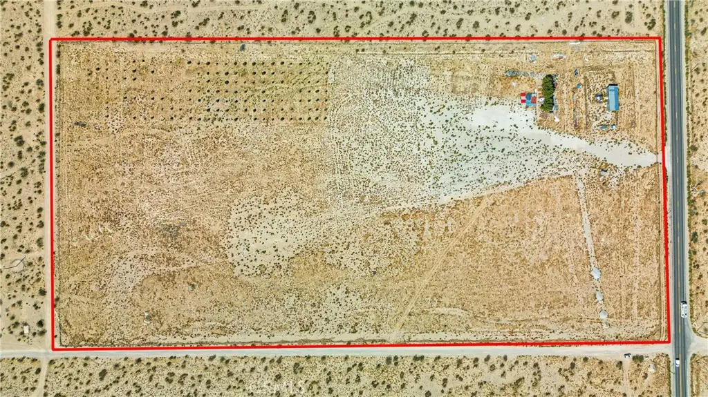 33633 Old Woman Spring Rd, Lucerne Valley, CA 92356 - Image #1