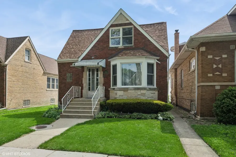 6321 N Merrimac Avenue, Chicago, IL 60646 - Image #2