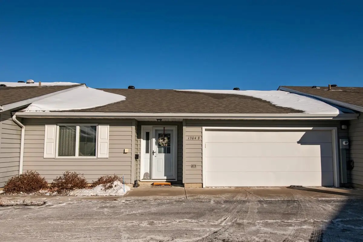 1304D Mcnally Drive, Winona, MN 55987 - #1