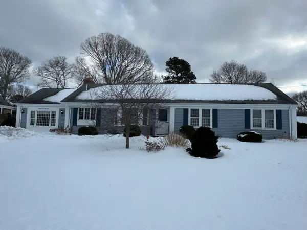 21 Brae Burn Lane, South Yarmouth, MA 02664