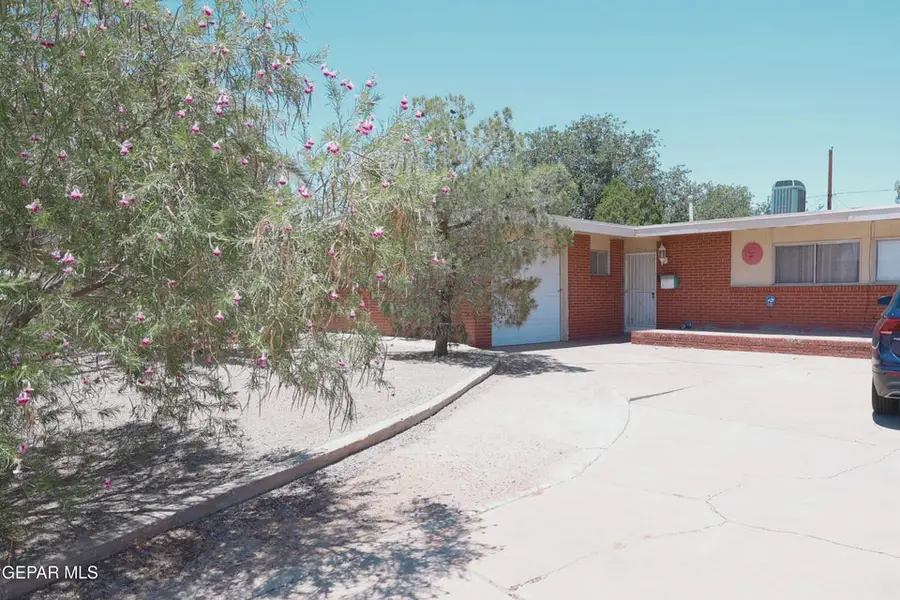 5325 Fairbanks Drive, El Paso, TX 79924 - Image #3