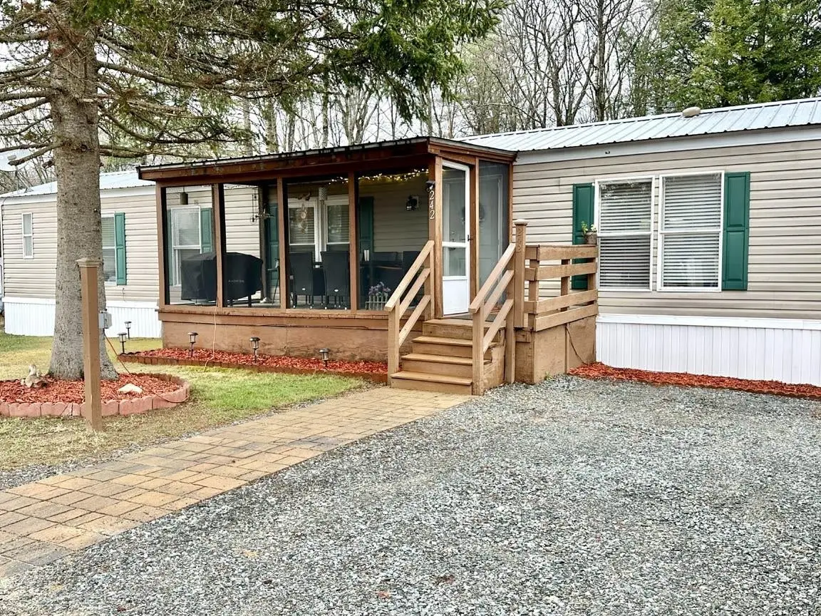 242 Riverside Drive, Campton, NH 03223 - #1