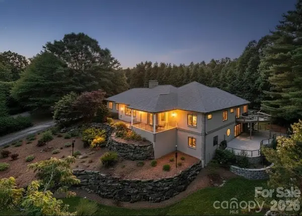 649 Rickel Drive, Hendersonville, NC 28739