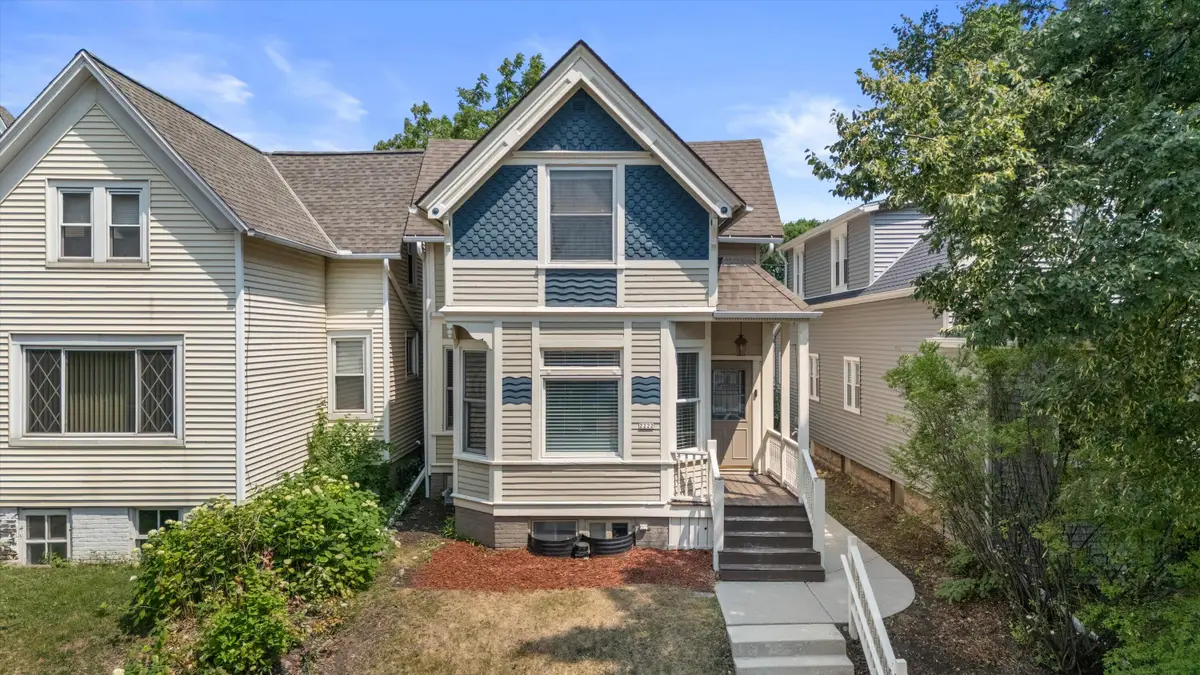 2222 S Allis St, Milwaukee, WI 53207 - #1