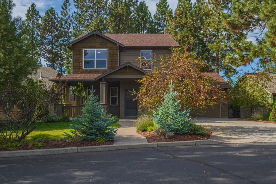 19603 Greatwood, Bend, OR 97702 - Image #2