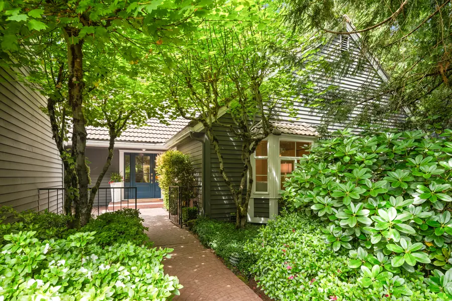 2231 Sahalee Drive E, Sammamish, WA 98074 - #3