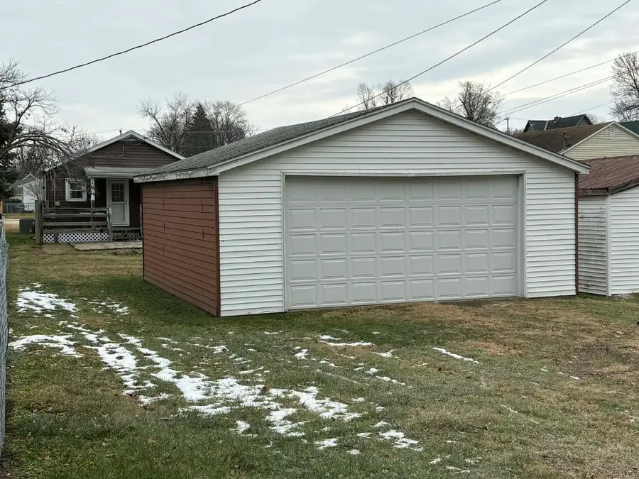 810 S 17th Street, Quincy, IL 62301 - Image #2