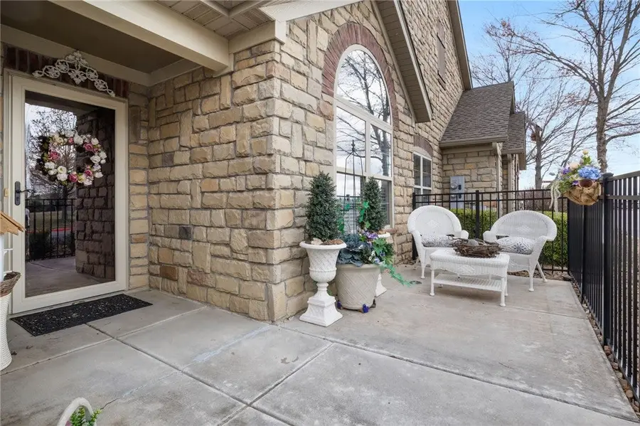1002 SW Naphtali Boulevard, Bentonville, AR 72713 - #3