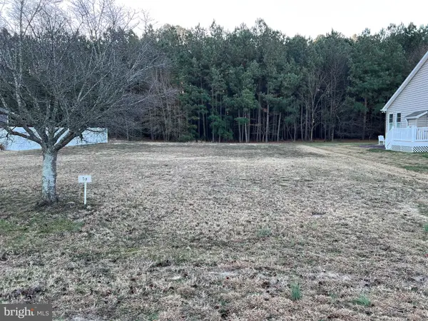 319 E 6th St, SEAFORD, DE 19973