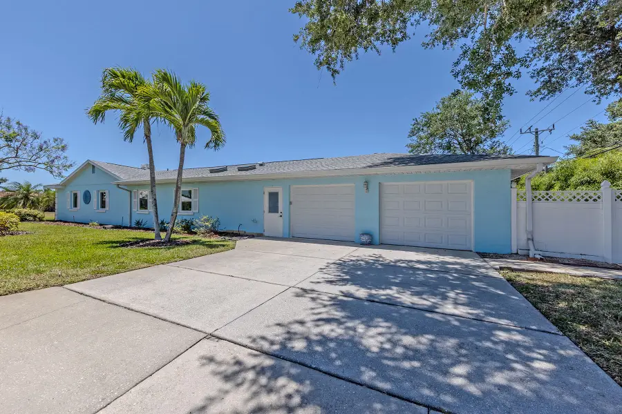 500 Alhambra Road, Venice, FL 34285 - #2