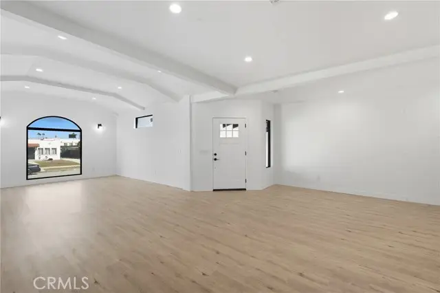 2228 W 73rd Street, Los Angeles, CA 90043 - Image #2