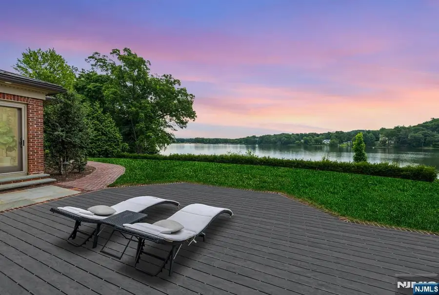 311 Algonquin Rd, Franklin Lakes, NJ 07417 - Image #2