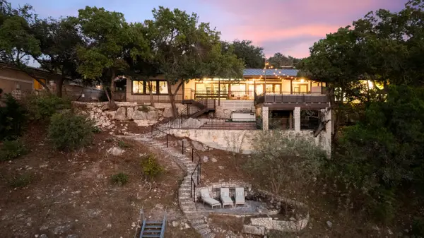 927 Challenger, Lakeway, TX 78734