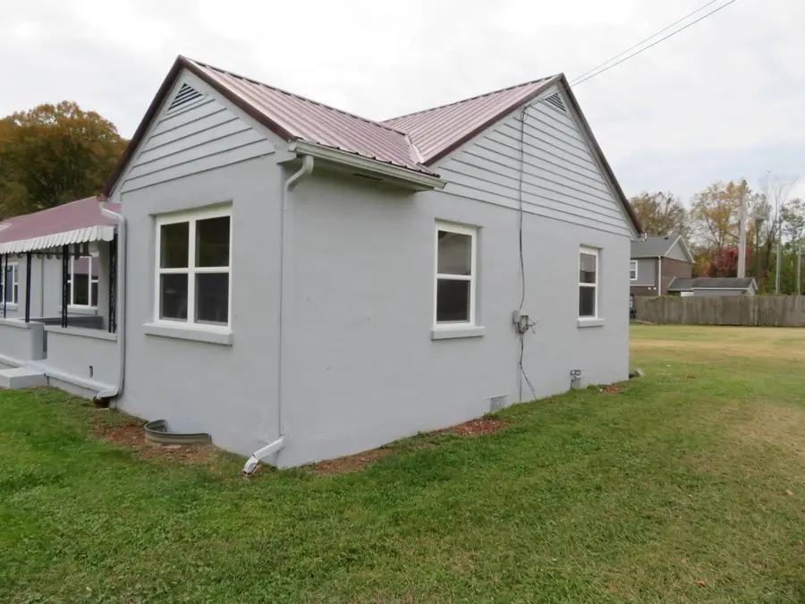 16 Mars Addition, West Hamlin, WV 25506 - Image #3