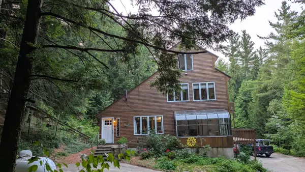 34 Hubbard Grove Road, Shelburne, NH 03581